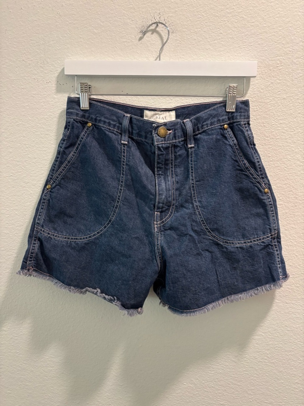 THE GREAT. Camper Short in Rose Tinted Indigo denim
